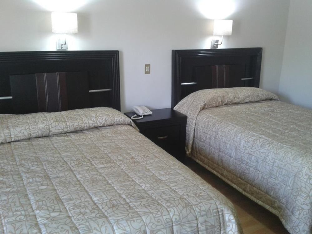 Capital O 88 Inn San Nicolás de los Garzas エクステリア 写真